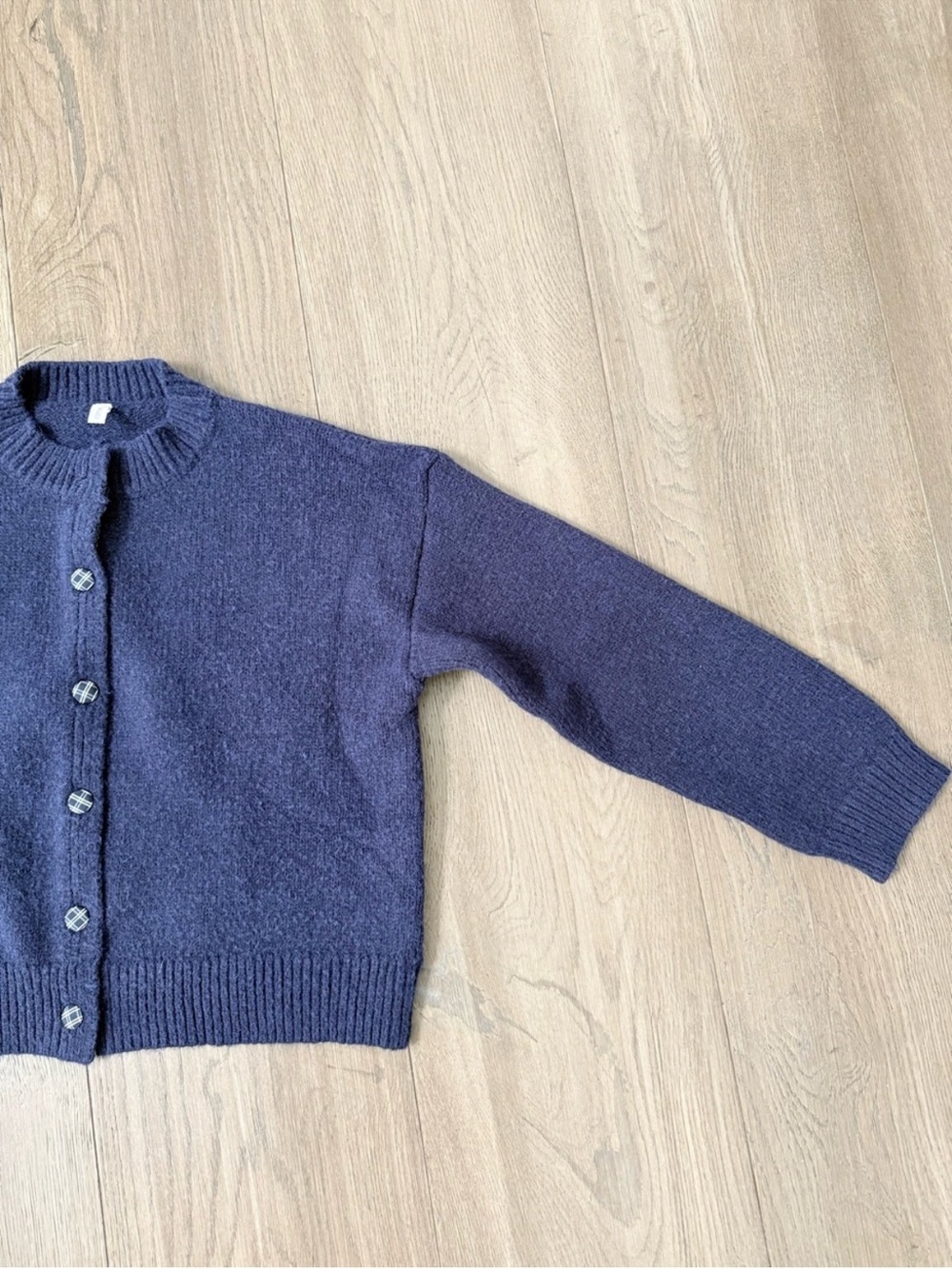 Wishlist Navy Blue Plaid Button Crew Neck Cardigan Sweater Medium - Picture 4 of 9